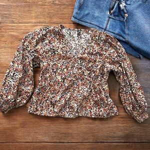 Old Navy Women's Floral Long Sleeves Vintage Top
